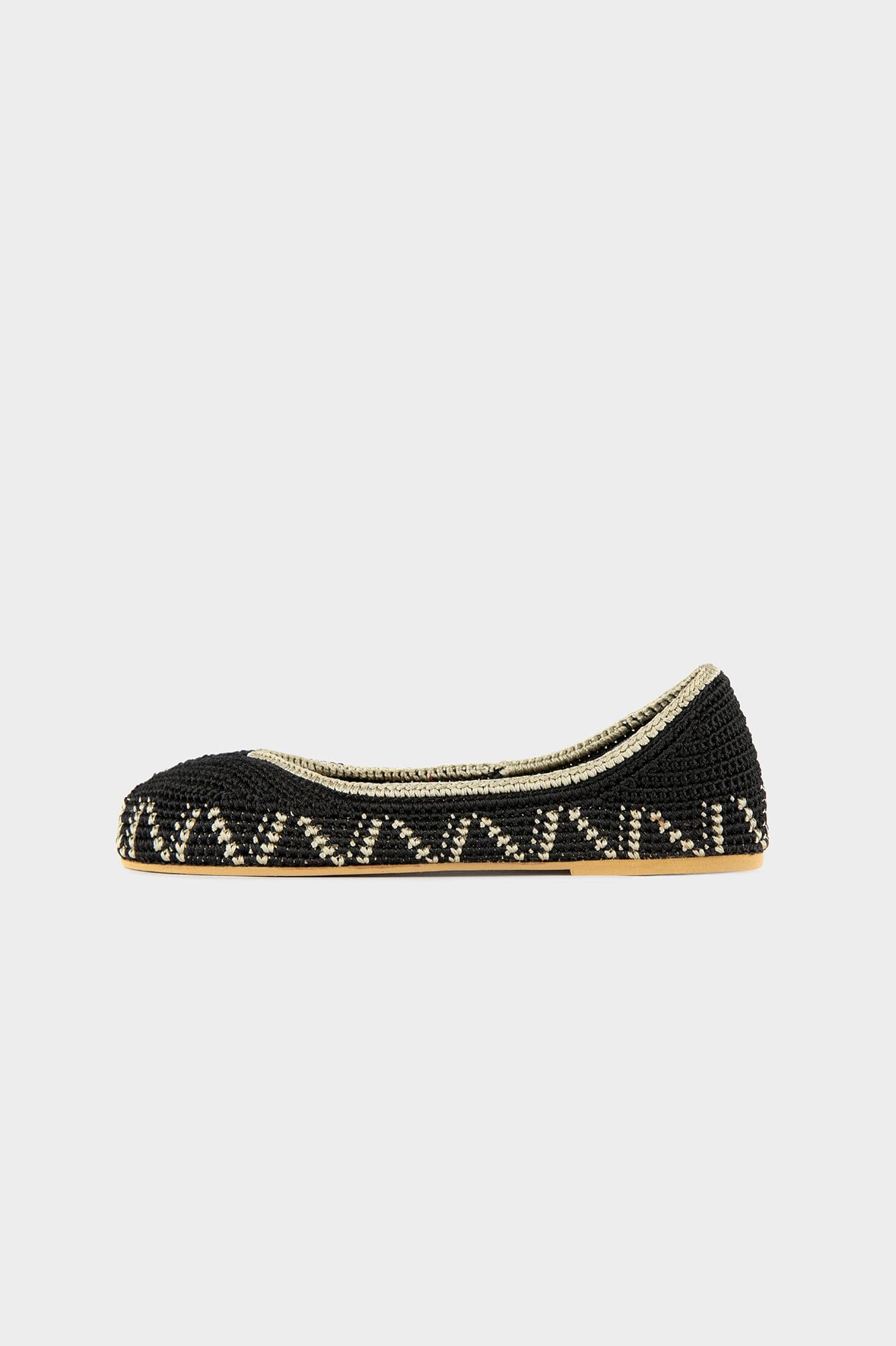 Pepper Black