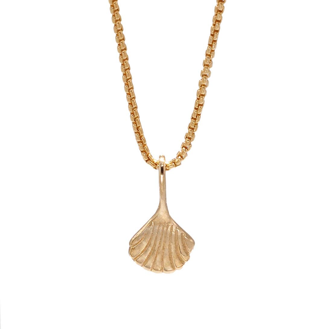 Mana Made Retro Shell Necklace