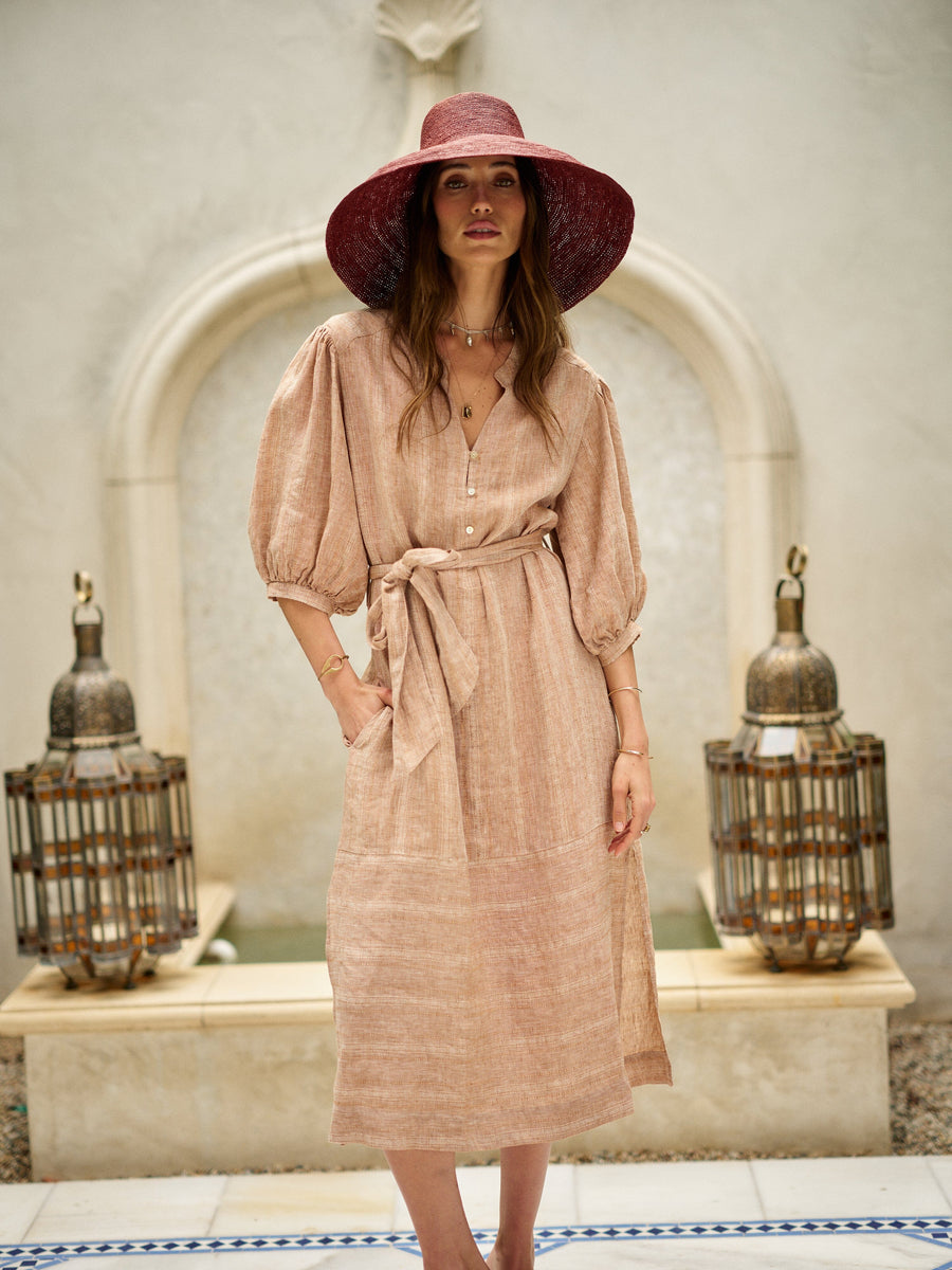 long sleeve one shoulder formal dress Leg Slit Gown By Ladivine CD787 - Women Evening Gown Caractéristiques mi-hautes: Chaussettes fines A sultry slit enhances Hinvhai Women's Low Wedges Variant:Desert/Ivory size 12